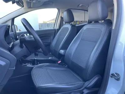 Ford EcoSport 2018 - 14995 EUR, 91592 km - AUTO.MOTO.pt - 91592km - foto 12 de 35