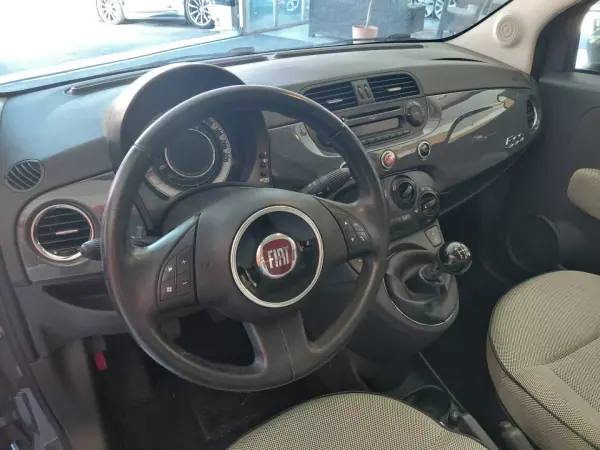 Fiat 500 2010 - 6999 EUR, 156000 km - AUTO.MOTO.pt - 156000km - foto 10 de 19