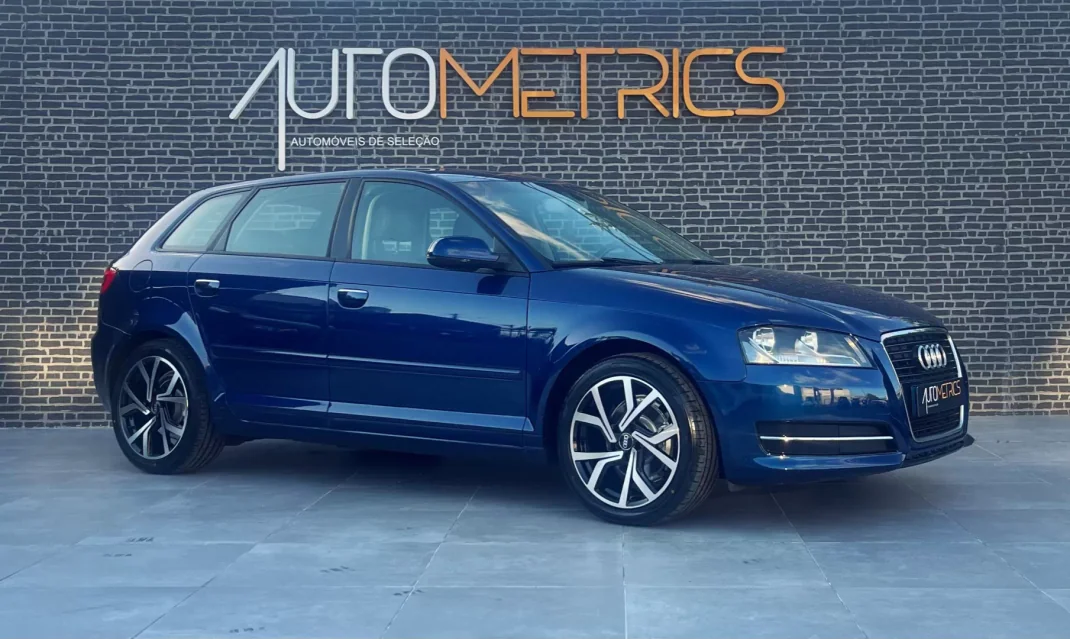 Audi A3 Sportback 2011 - 13450 EUR, 156000 km - AUTO.MOTO.pt - 156000km - foto 5 de 11