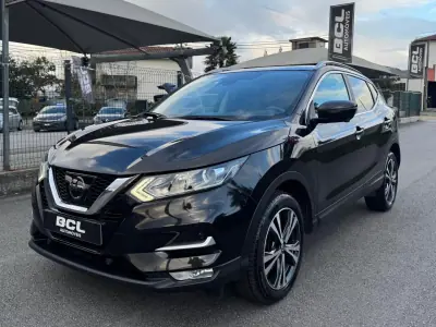 Nissan Qashqai 2018 - 18990 EUR, 161000 km - AUTO.MOTO.pt - 161000km - foto 2 de 35