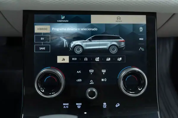 Land Rover Range Rover Velar 2021 - 49950 EUR, 46000 km - AUTO.MOTO.pt - 46000km - foto 43 de 53