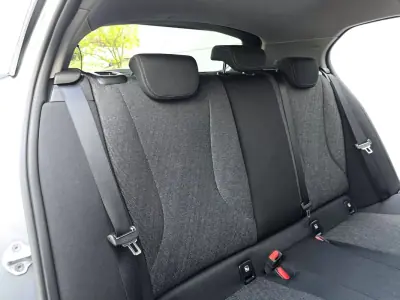 BMW 116 2025 - 30500 EUR, 14400 km - AUTO.MOTO.pt - 14400km - foto 37 de 39