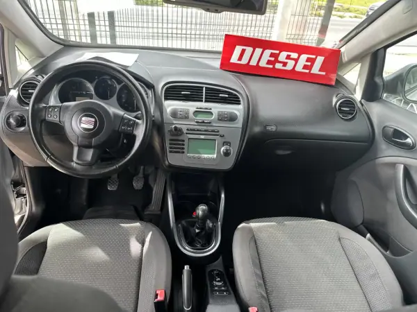 SEAT Altea XL 2007 - 8490 EUR, 250208 km - AUTO.MOTO.pt - 250208km - foto 5 de 7