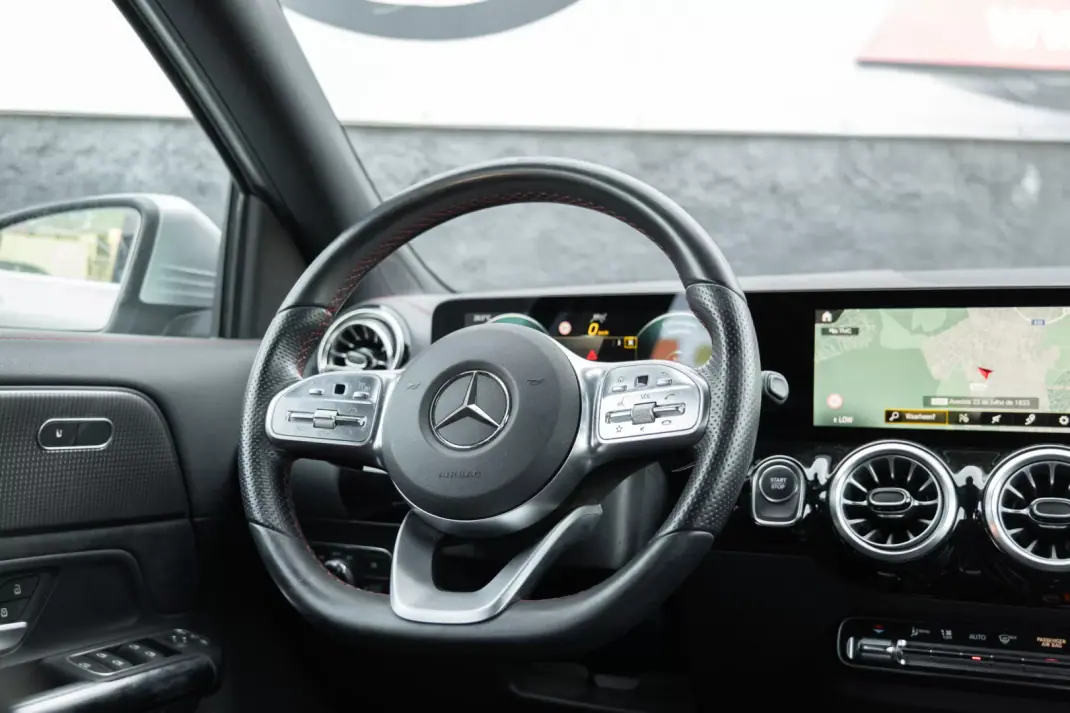 Mercedes-Benz EQA 2022 - 30900 EUR, 115000 km - 115000km - foto 8 de 28