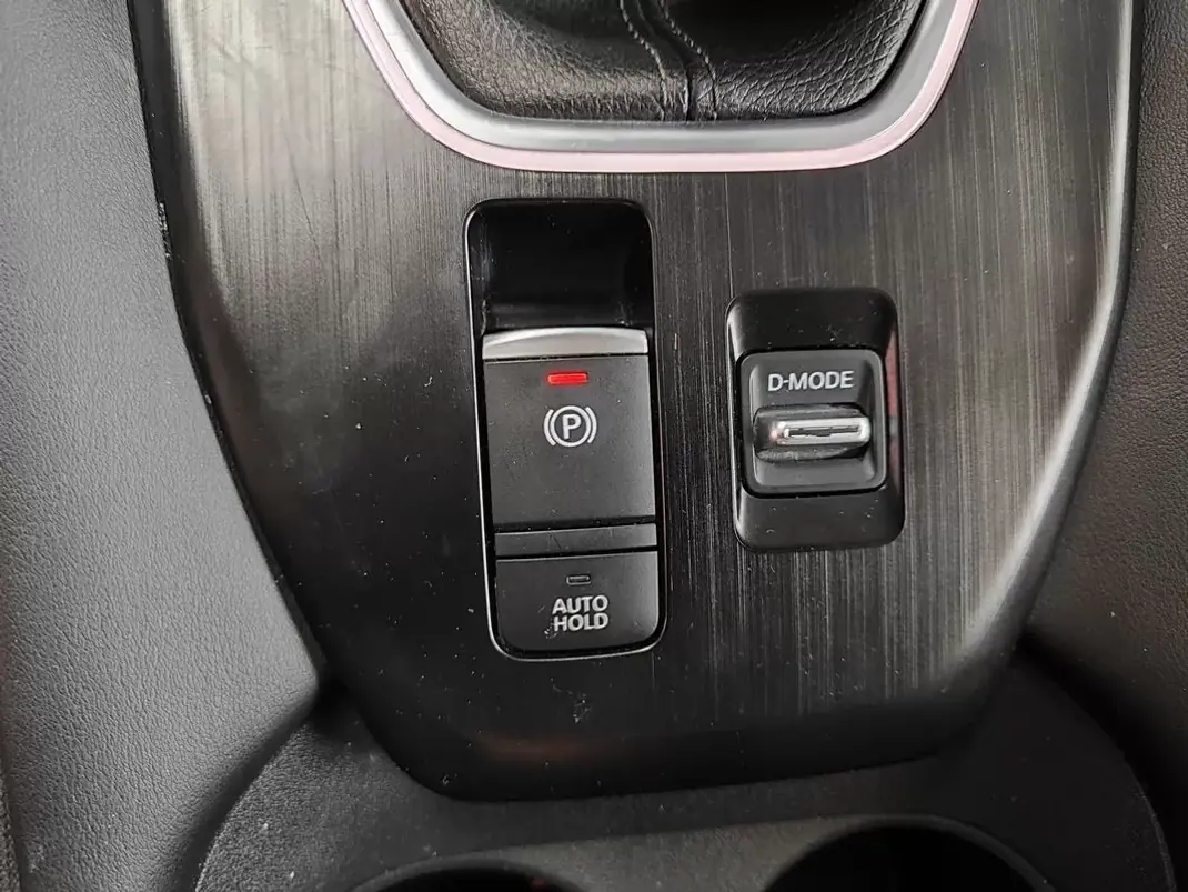 Nissan Qashqai 2022 - 20500 EUR, 63500 km - AUTO.MOTO.pt - 63500km - foto 33 de 39