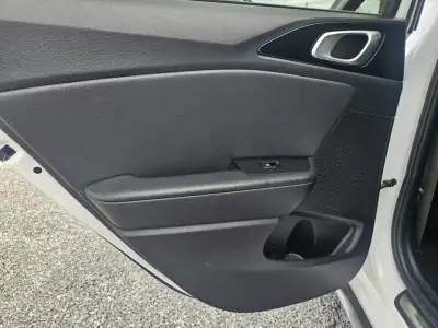 Kia ProCeed 2020 - 17400 EUR, 119400 km - AUTO.MOTO.pt - 119400km - foto 41 de 69