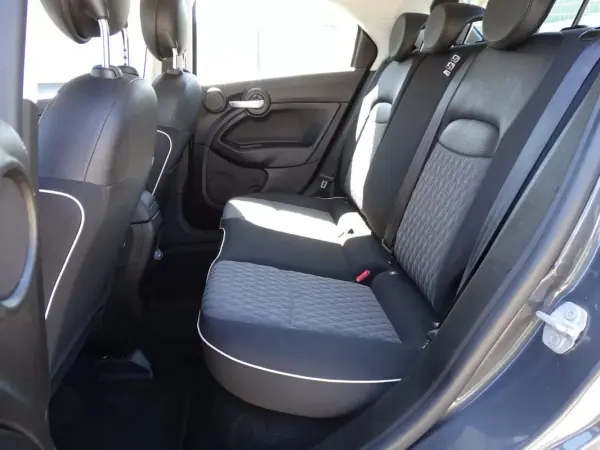Fiat 500X 2019 - 12890 EUR, 86127 km - AUTO.MOTO.pt - 86127km - foto 21 de 33