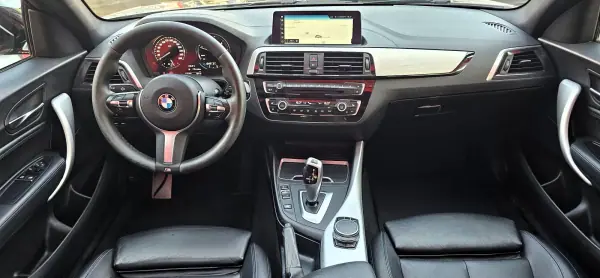 BMW 218 2018 - 26500 EUR, 115000 km - AUTO.MOTO.pt - 115000km - foto 6 de 36