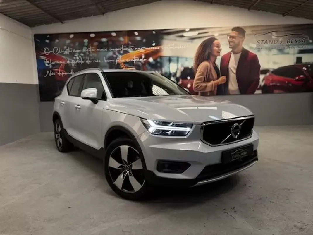 Volvo XC 40 2020 - 23900 EUR, 160000 km - AUTO.MOTO.pt - 160000km - foto 1 de 23