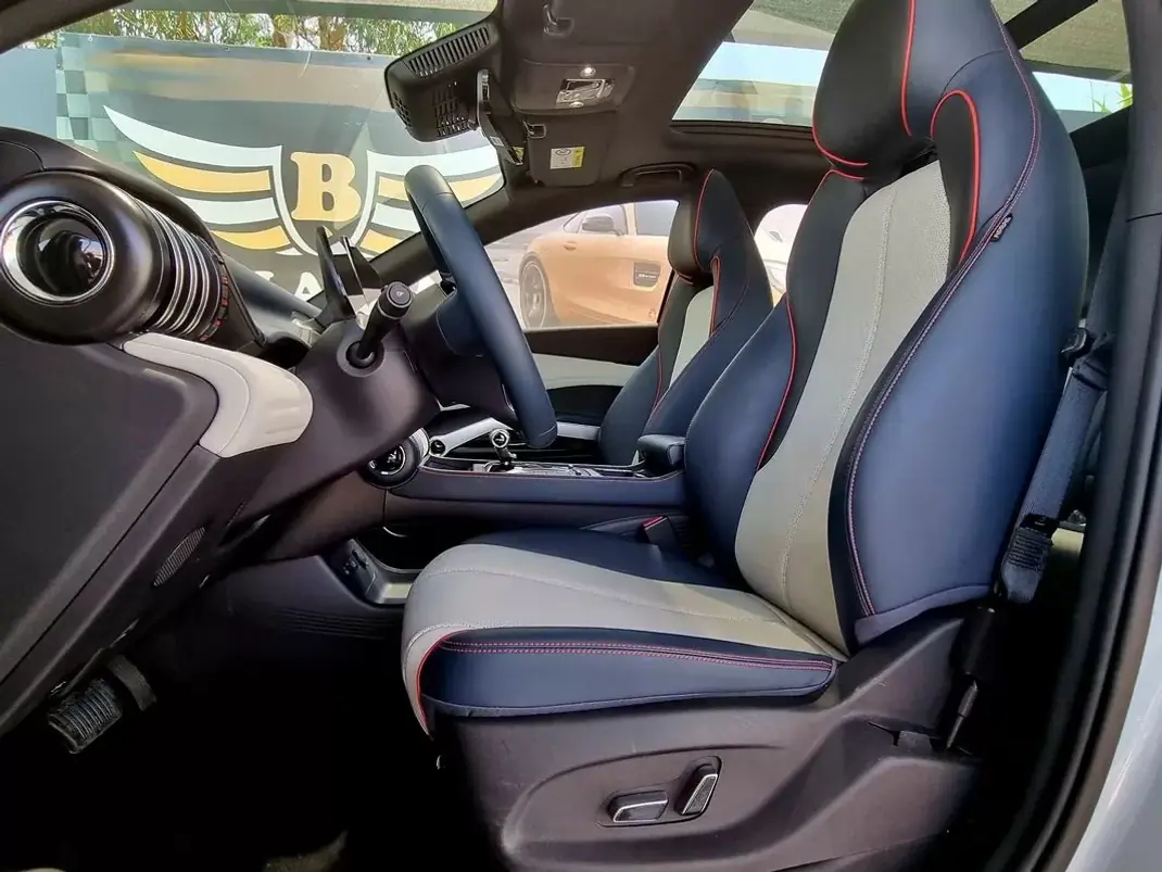 BYD Atto 3 2023 - 28990 EUR, 6000 km - AUTO.MOTO.pt - 6000km - foto 5 de 14