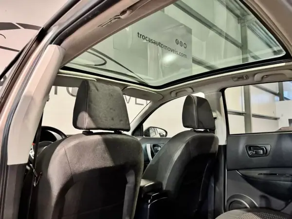 Nissan Qashqai 2009 - 8990 EUR, 201855 km - AUTO.MOTO.pt - 201855km - foto 16 de 31