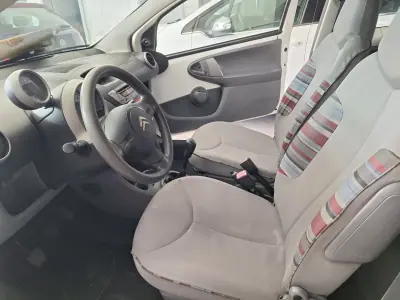Citroën C1 2010 - 4900 EUR, 110980 km - 110980km - foto 6 de 14