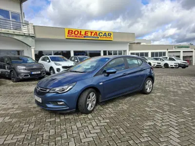 Opel Astra 2017 - 13000 EUR, 99950 km - AUTO.MOTO.pt - 99950km - foto 2 de 29