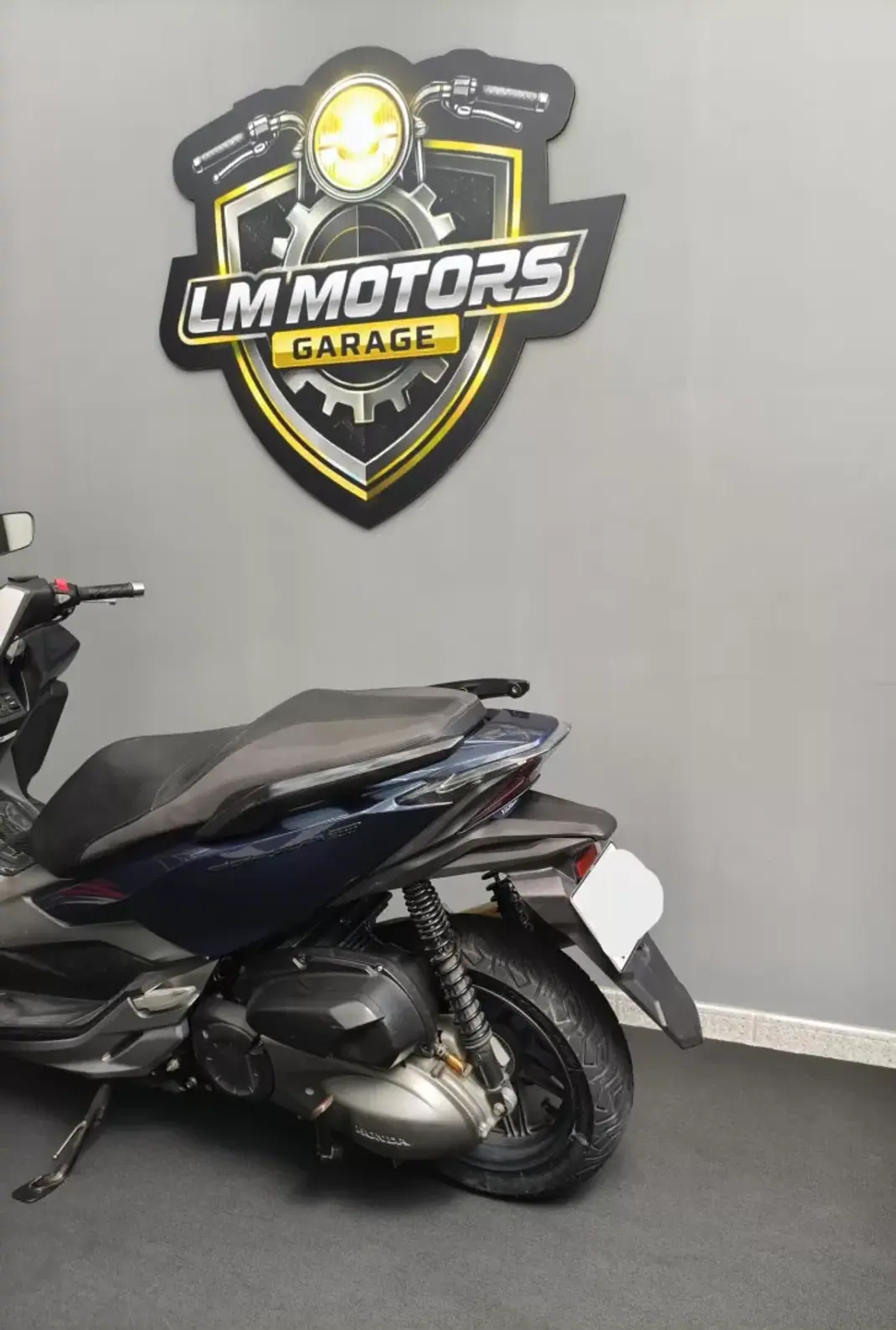 Honda Forza 2018 - 3890 EUR, 41000 km - AUTO.MOTO.pt - 41000km - foto 12 de 21