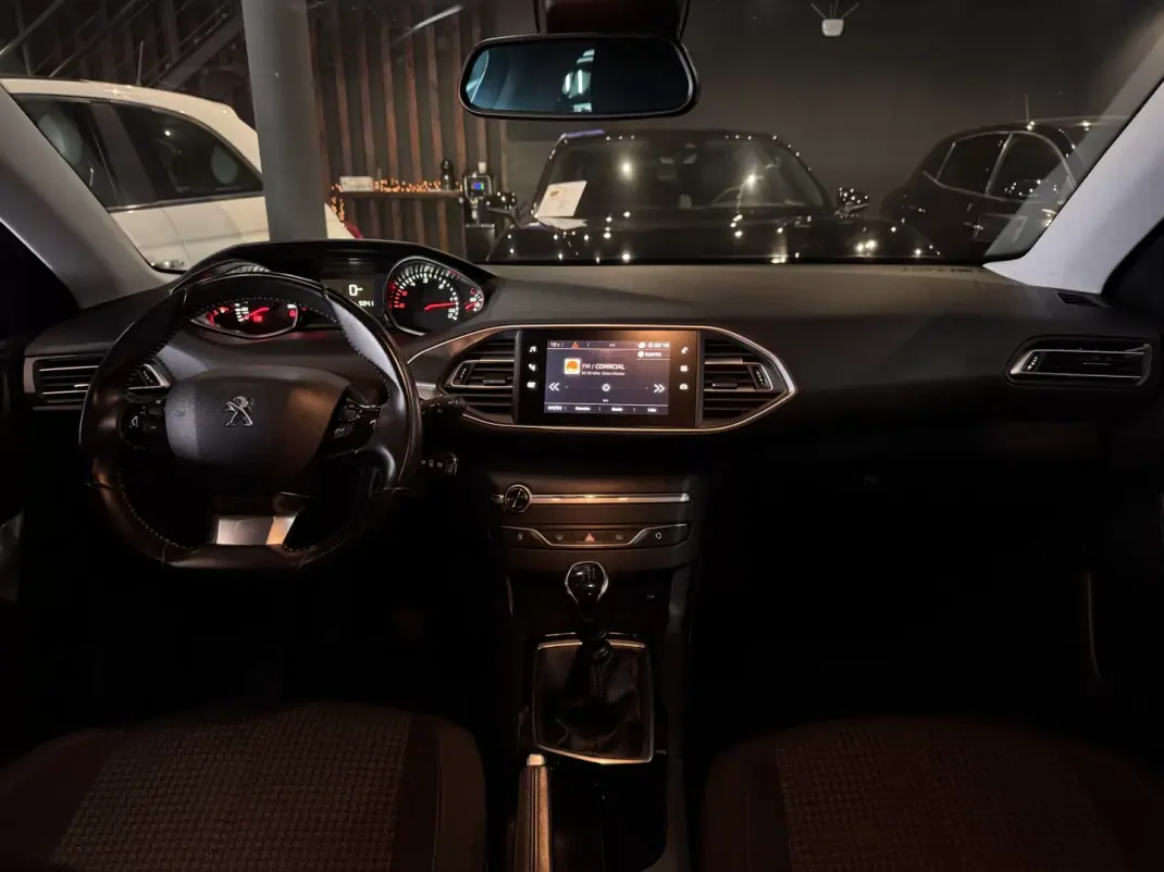 Peugeot 308 SW 2020 - 13490 EUR, 122100 km - AUTO.MOTO.pt - 122100km - foto 15 de 34