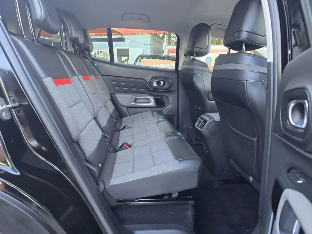 Citroën C5 Aircross 2019 - 18500 EUR, 117400 km - AUTO.MOTO.pt - 117400km - foto 21 de 24