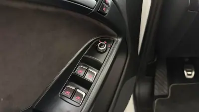 Audi A5 Cabrio 2016 - 25900 EUR, 121865 km - AUTO.MOTO.pt - 121865km - foto 29 de 32