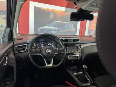 Nissan Qashqai 2018 - 16990 EUR, 168662 km - AUTO.MOTO.pt - 168662km - foto 17 de 21