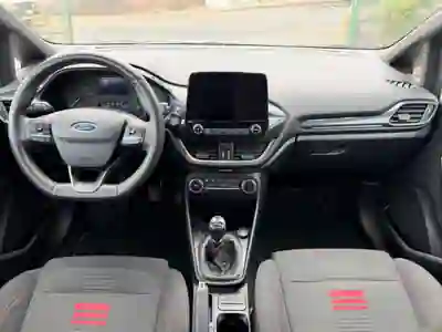 Ford Fiesta 2022 - 14590 EUR, 61000 km - AUTO.MOTO.pt - 61000km - foto 9 de 15