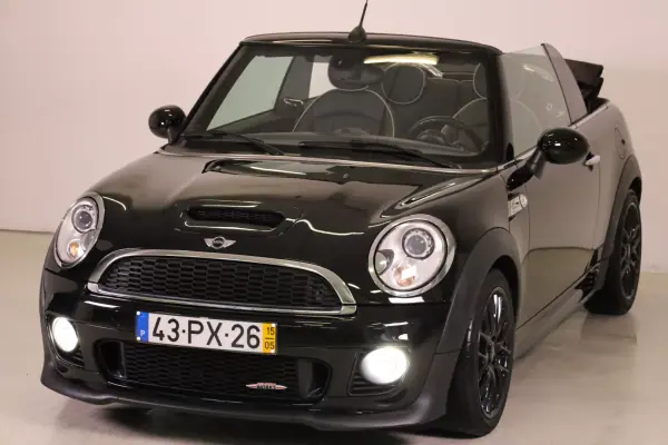 MINI John Cooper Works 2015 - 22950 EUR, 65169 km - AUTO.MOTO.pt - 65169km - foto 3 de 50