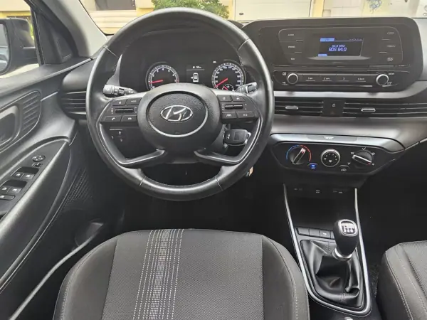 Hyundai Bayon 2022 - 17300 EUR, 19800 km - AUTO.MOTO.pt - 19800km - foto 11 de 22