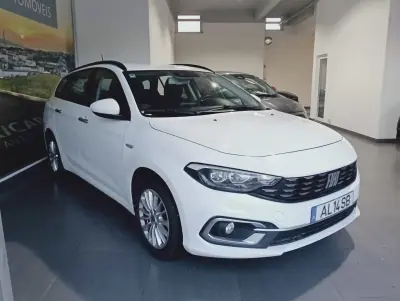 Fiat Tipo Station Wagon 2021 - 11490 EUR, 139989 km - AUTO.MOTO.pt - 139989km - foto 3 de 29