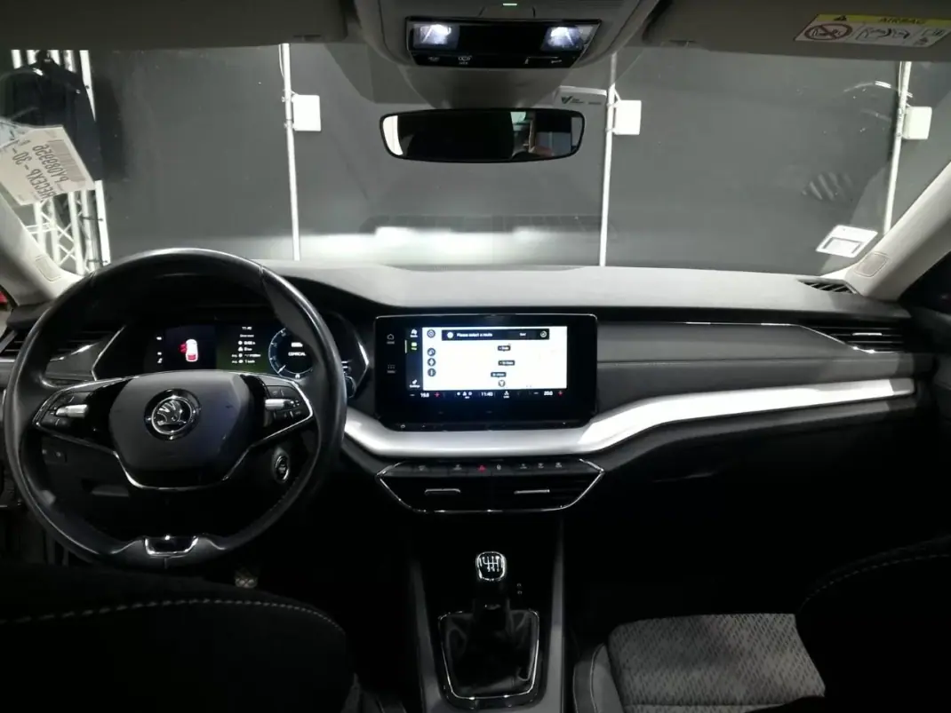 Skoda Octavia Break 2023 - 17999 EUR, 171023 km - AUTO.MOTO.pt - 171023km - foto 5 de 10