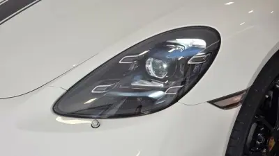 Porsche 718 Boxster 2024 - 89990 EUR, 12821 km - AUTO.MOTO.pt - 12821km - foto 11 de 34
