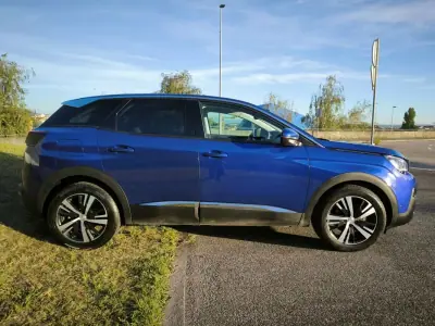 Peugeot 3008 2018 - 13999 EUR, 65262 km - AUTO.MOTO.pt - 65262km - foto 4 de 24