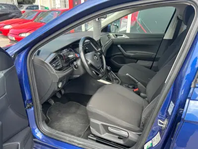 Volkswagen Polo 2018 - 13947 EUR, 78000 km - AUTO.MOTO.pt - 78000km - foto 8 de 18