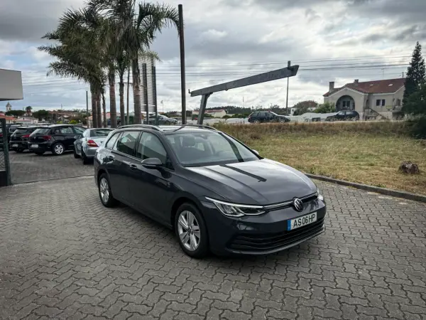 Volkswagen Golf 2022 - 18880 EUR, 173000 km - AUTO.MOTO.pt - 173000km - foto 8 de 11