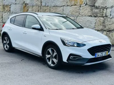 Ford Focus 2019 - 13990 EUR, 83000 km - AUTO.MOTO.pt - 83000km - foto 2 de 51