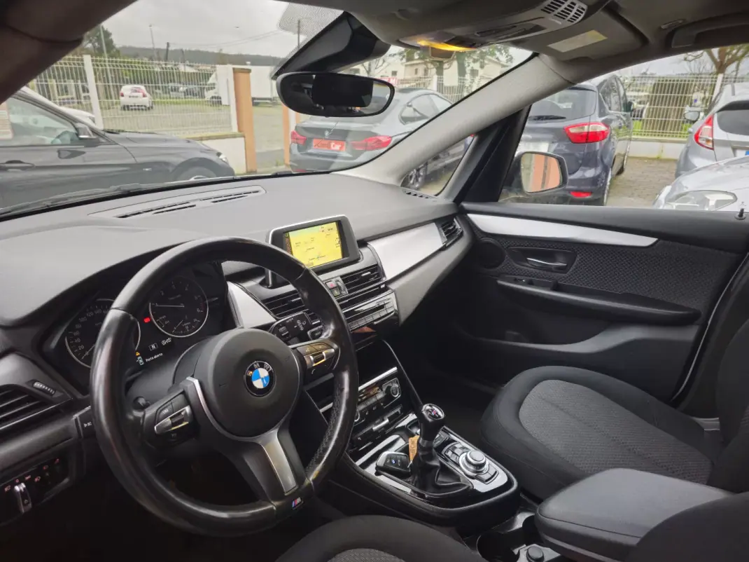 BMW 216 Active Tourer 2015 - 13990 EUR, 149000 km - AUTO.MOTO.pt - 149000km - foto 14 de 14