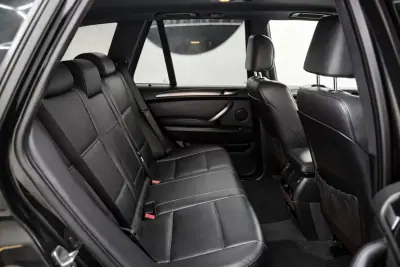 BMW X5 2006 - 15000 EUR, 289000 km - AUTO.MOTO.pt - 289000km - foto 6 de 8