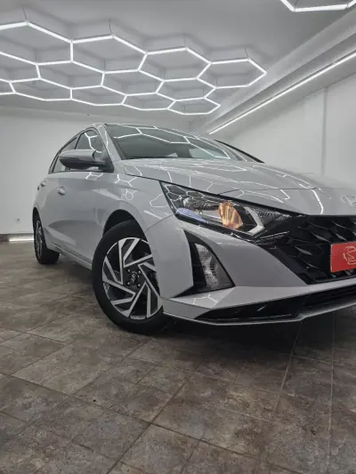 Hyundai i20 2026 - 20350 EUR, 1812 km - AUTO.MOTO.pt - 1812km - foto 29 de 37