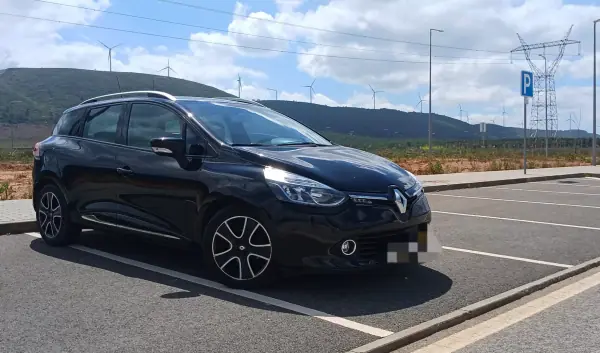 Renault Clio Sport Tourer 1.5 dCi Limited EDition 2013 Diesel — 250 000 km Renault Clio Sport Tourer 1.5 dCi Limited EDition 2013 Diesel