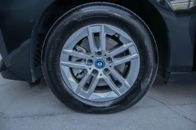 BMW 225xe Active Tourer 2023 - 26990 EUR, 35313 km - AUTO.MOTO.pt - 35313km - foto 31 de 33