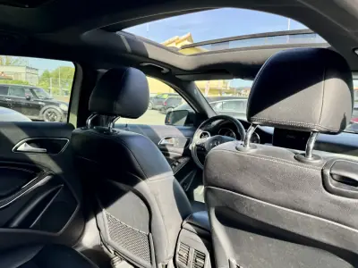 Mercedes-Benz GLA 180 2016 - 17999 EUR, 180000 km - AUTO.MOTO.pt - 180000km - foto 11 de 24