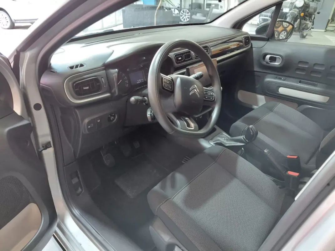Citroën C3 2017 - 10900 EUR, 99000 km - AUTO.MOTO.pt - 99000km - foto 7 de 19