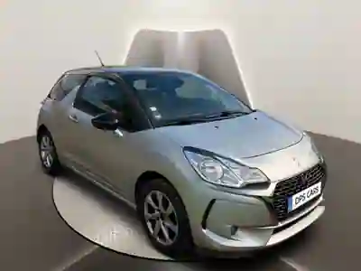 DS DS3 2016 - 8500 EUR, 122500 km - AUTO.MOTO.pt - 122500km - foto 2 de 11