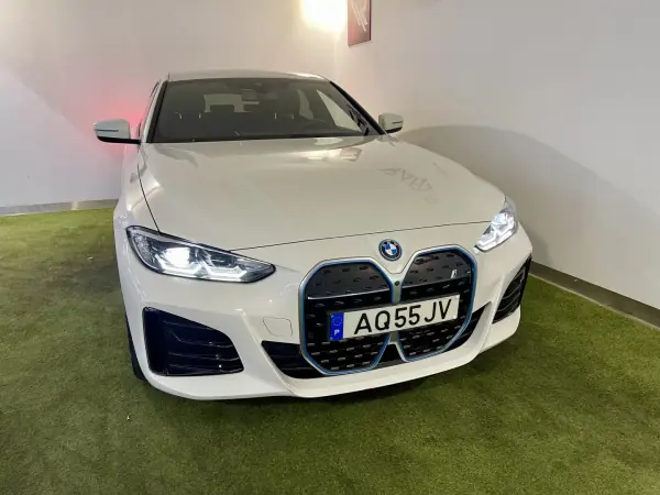 BMW i4 2022 - 39750 EUR, 97000 km - 97000km - foto 4 de 57