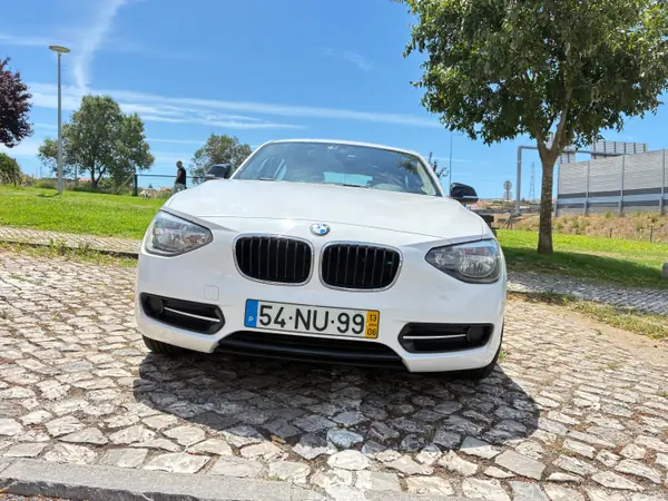 BMW 114 2013 — foto 3 de 8