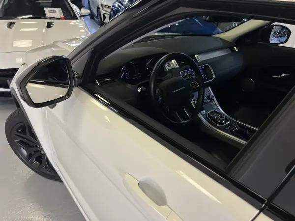 Land Rover Range Rover Evoque 2016 - 24990 EUR, 75000 km - AUTO.MOTO.pt - 75000km - foto 39 de 53