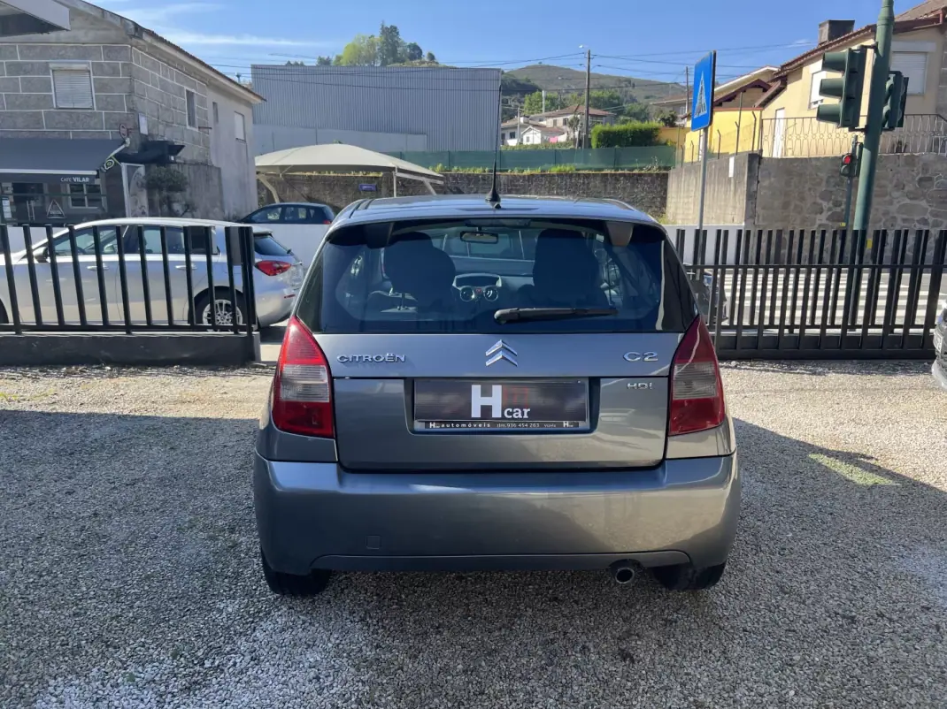 Citroën C2 2009 - 4999 EUR, 199500 km - AUTO.MOTO.pt - 199500km - foto 4 de 14