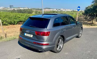 Audi Q7 2017 — foto 4 de 27