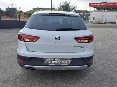SEAT Leon X-Perience 2016 - 12990 EUR, 183751 km - AUTO.MOTO.pt - 183751km - foto 8 de 46