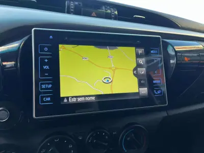 Toyota HILUX 2.4 D-4D 4x4 Extra Cab Comfort 2018 - 36900 EUR, 141545 km - AUTO.MOTO.pt - 141545km - foto 9 de 17