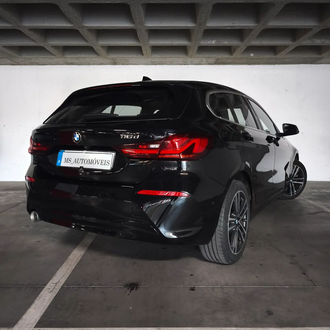 BMW 116 2022 - 18900 EUR, 110000 km - 110000km - foto 5 de 11