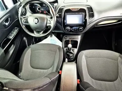 Renault Captur 2017 — foto 4 de 6
