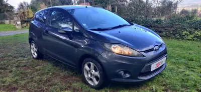 Ford Fiesta 1.4 TDCI 2010 - 4490 EUR, 244800 km - AUTO.MOTO.pt - 244800km - foto 3 de 31